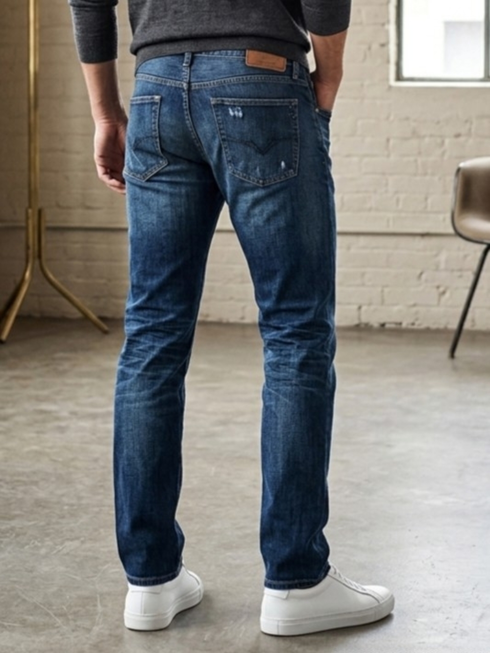 Guess Men's Slim Straight Lincoln Distressed Blue Jeans Denim Sz 36